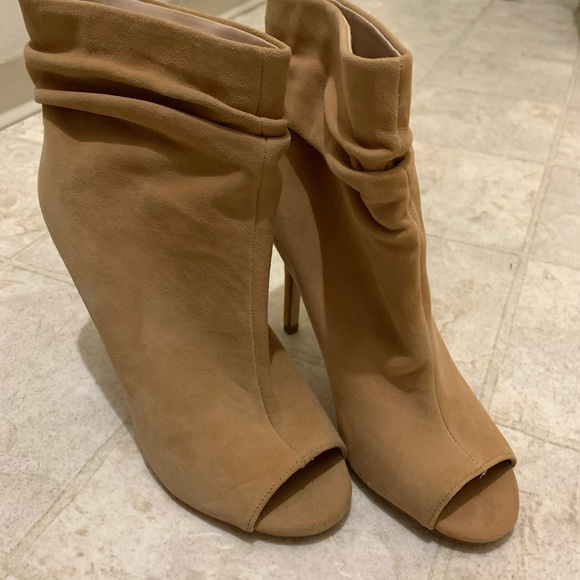 Aldo tan suede heel booties - Picture 1 of 4